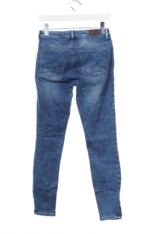 Damskie jeansy ONLY, Rozmiar S, Kolor Niebieski, Cena 108,99 zł