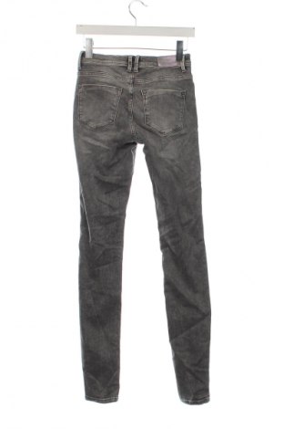 Damen Jeans ONLY, Größe M, Farbe Grau, Preis 9,99 €