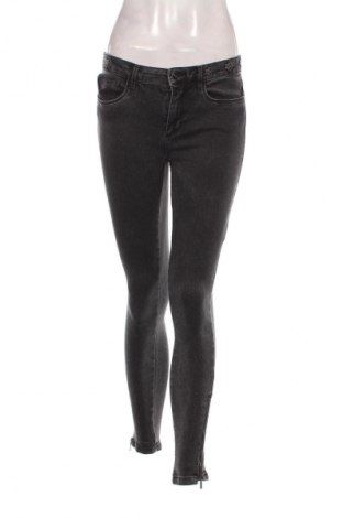 Damen Jeans ONLY, Größe M, Farbe Grau, Preis 9,99 €