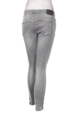 Damen Jeans ONLY, Größe M, Farbe Grau, Preis € 6,49