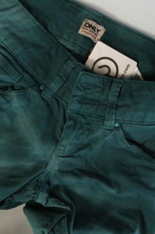 Damskie jeansy ONLY, Rozmiar XS, Kolor Zielony, Cena 20,99 zł