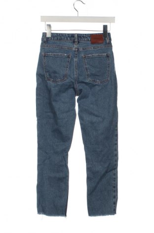 Damskie jeansy ONLY, Rozmiar XS, Kolor Niebieski, Cena 43,99 zł