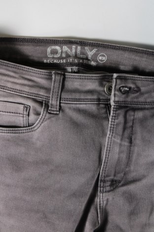 Damen Jeans ONLY, Größe M, Farbe Grau, Preis € 8,99