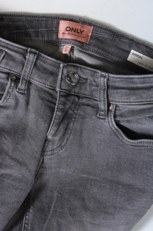 Damskie jeansy ONLY, Rozmiar S, Kolor Szary, Cena 18,99 zł