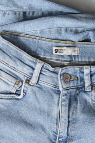 Dámske džínsy  Perfect Jeans By Gina Tricot, Veľkosť XS, Farba Modrá, Cena  29,45 €