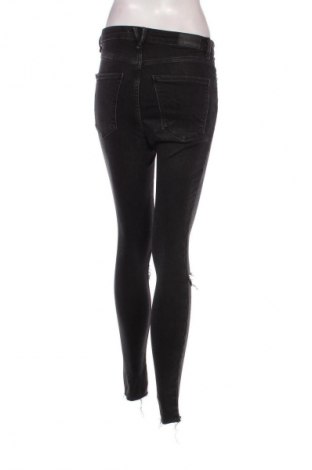 Dámske džínsy  Perfect Jeans By Gina Tricot, Veľkosť S, Farba Sivá, Cena  4,95 €