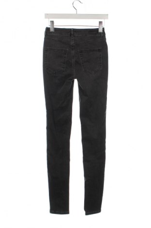 Damen Jeans Pieces, Größe S, Farbe Grau, Preis 9,99 €