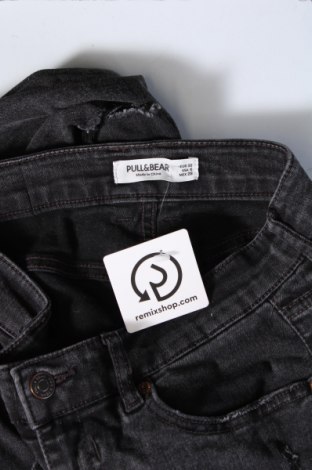 Damskie jeansy Pull&Bear, Rozmiar M, Kolor Szary, Cena 46,99 zł