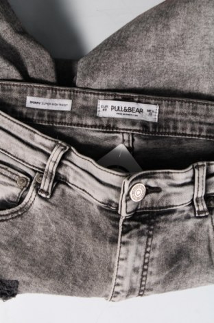 Női farmernadrág Pull&Bear, Méret M, Szín Szürke, Ár 3 399 Ft