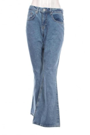 Damen Jeans Ragged, Größe M, Farbe Blau, Preis € 39,99