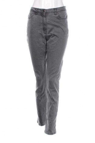 Damen Jeans Raphaela By Brax, Größe L, Farbe Grau, Preis € 4,99