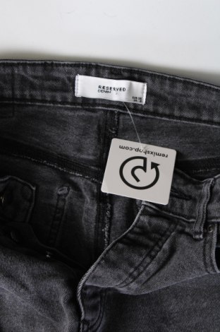 Damen Jeans Reserved, Größe S, Farbe Grau, Preis € 9,49