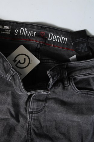 Damen Jeans S.Oliver, Größe S, Farbe Grau, Preis € 7,49