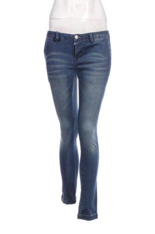 Damen Jeans Silvian Heach, Größe M, Farbe Blau, Preis 18,99 €