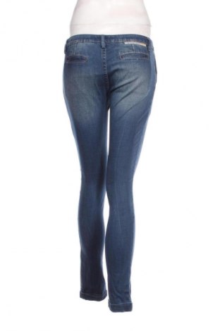 Damen Jeans Silvian Heach, Größe M, Farbe Blau, Preis 18,99 €