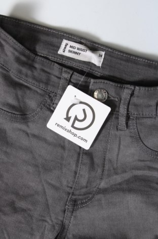 Damen Jeans Sinsay, Größe XS, Farbe Grau, Preis € 5,99