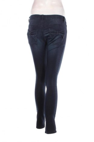 Damen Jeans Sisley, Größe M, Farbe Blau, Preis 21,49 €