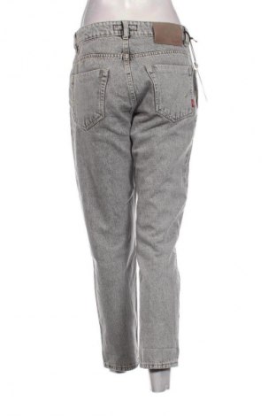 Damen Jeans Siviglia, Größe M, Farbe Grau, Preis 66,99 €