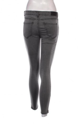 Damen Jeans Stradivarius, Größe S, Farbe Grau, Preis € 10,49