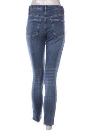 Damen Jeans Stradivarius, Größe S, Farbe Blau, Preis € 9,49