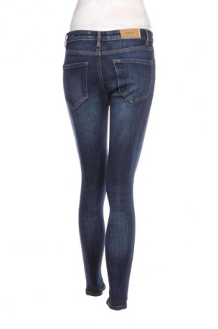 Damen Jeans Stradivarius, Größe S, Farbe Blau, Preis 5,49 €