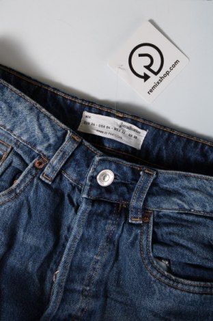 Damskie jeansy Stradivarius, Rozmiar S, Kolor Niebieski, Cena 46,99 zł