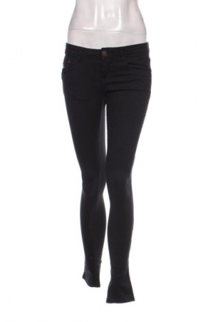 Damen Jeans Terranova, Größe S, Farbe Schwarz, Preis 8,49 €