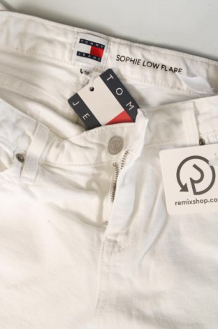 Dámske džínsy  Tommy Jeans, Veľkosť XS, Farba Biela, Cena  67,45 €