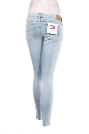 Damskie jeansy Tommy Jeans, Rozmiar M, Kolor Niebieski, Cena 495,99 zł