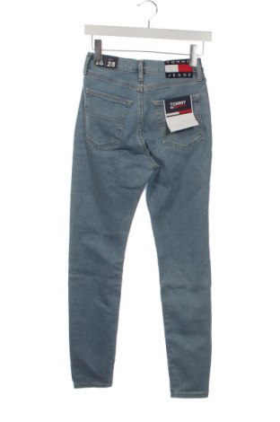 Дамски дънки Tommy Jeans, Размер S, Цвят Син, Цена 118,99 лв.