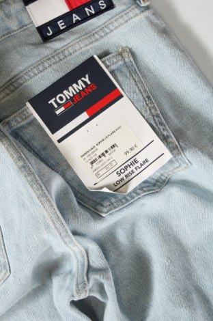 Damen Jeans Tommy Jeans, Größe L, Farbe Blau, Preis 126,99 €