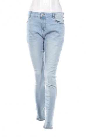 Damskie jeansy Trend One, Rozmiar L, Kolor Niebieski, Cena 46,99 zł