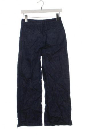 Damskie jeansy United Colors Of Benetton, Rozmiar XS, Kolor Niebieski, Cena 131,99 zł