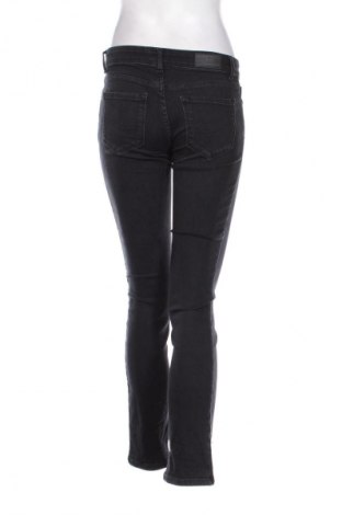 Damskie jeansy Vero Moda, Rozmiar XS, Kolor Czarny, Cena 49,99 zł