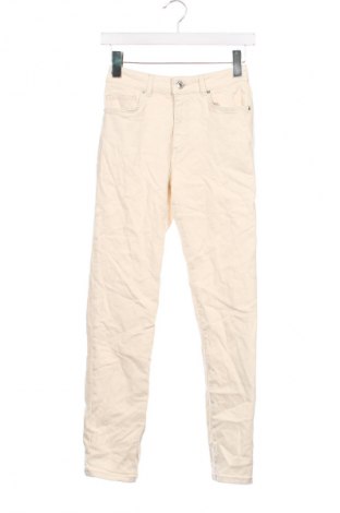 Damskie jeansy Vero Moda, Rozmiar XS, Kolor ecru, Cena 49,99 zł