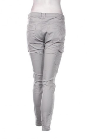 Damen Jeans Yessica, Größe M, Farbe Grau, Preis € 8,49