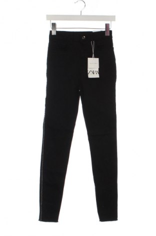 Damen Jeans Zara, Größe XS, Farbe Schwarz, Preis 21,99 €