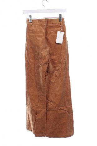 Damen Cordhose, Größe S, Farbe Braun, Preis 6,49 €