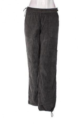 Pantaloni de velvet de femei, Mărime M, Culoare Gri, Preț 151,99 Lei