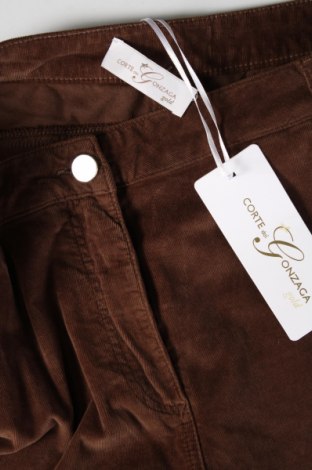 Pantaloni de velvet de femei Corte Dei Gonzaga, Mărime XXL, Culoare Maro, Preț 471,99 Lei