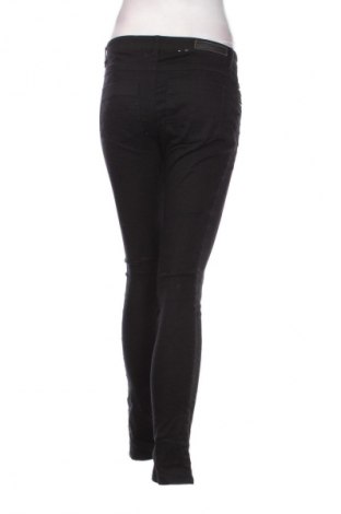 Pantaloni de velvet de femei ONLY, Mărime M, Culoare Negru, Preț 56,99 Lei