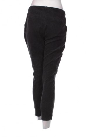 Pantaloni de velvet de femei Terra di Siena, Mărime M, Culoare Negru, Preț 134,99 Lei