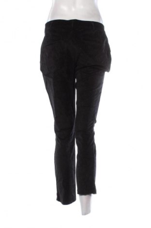 Pantaloni de velvet de femei United Colors Of Benetton, Mărime M, Culoare Negru, Preț 157,99 Lei