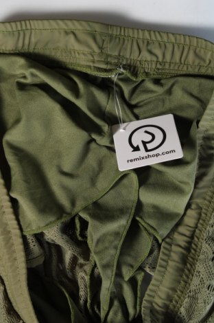 Pantaloni scurți de femei, Mărime XL, Culoare Verde, Preț 37,99 Lei