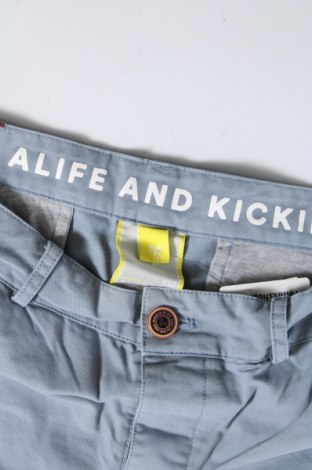 Damen Shorts Alife And Kickin, Größe M, Farbe Blau, Preis € 13,49