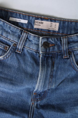 Pantaloni scurți de femei Bershka, Mărime XXS, Culoare Albastru, Preț 49,87 Lei