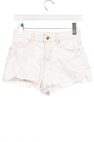 Damen Shorts Bershka, Größe XS, Farbe Weiß, Preis € 8,49