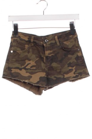 Damen Shorts Bershka, Größe S, Farbe Mehrfarbig, Preis € 8,99