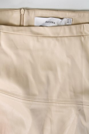 Damen Shorts Bershka, Größe XS, Farbe Beige, Preis 6,99 €