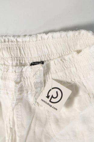 Pantaloni scurți de femei Calzedonia, Mărime XS, Culoare Alb, Preț 67,99 Lei